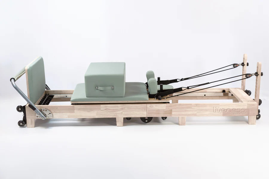 Liveness Reformer in legno di quercia naturale pieghevole Green Tea PTX-3000G