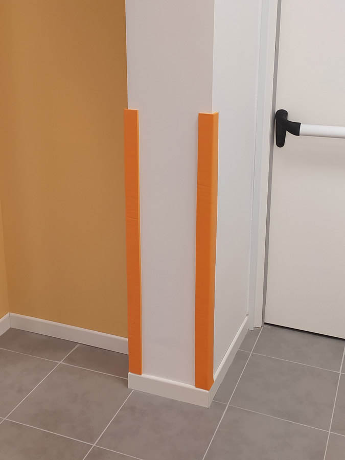 Protezioni Angolari Polymat 10+10x1,5 Cm Spessore - Moduli Lunghezza Mm 2000 Lati - Ps