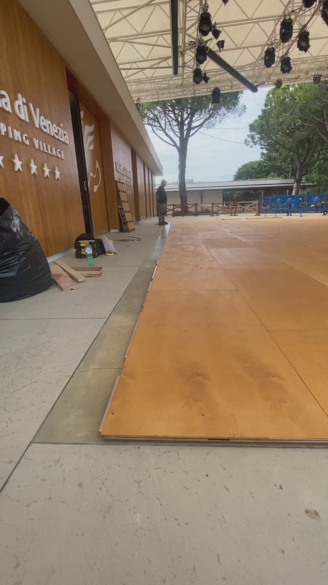 Pavimentazione Danza ammortizzante INFINITY ACHILLE costo al mq richiedere preventivo