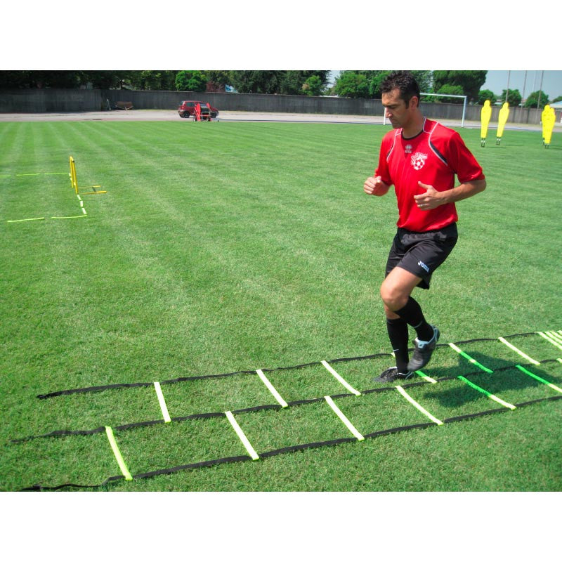 Scaletta per allenamento calcio Art. F749/I Speed Ladder calcio e Functional Training   , con clip giunzione mt 6,12 riquadri